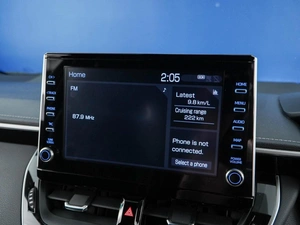 Хетчбэк Toyota Corolla 2022 года, 2250999 рублей, Москва