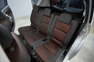 Минивэн Toyota Verso 2010 года, 999000 рублей, Красноярск