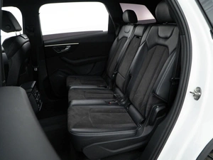 Внедорожник Audi Q7 2020 года, 5983055 рублей, Москва