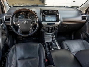 Внедорожник Toyota Land Cruiser Prado 2017 года, 4799000 рублей, Саратов