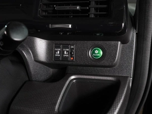 Минивэн Honda Stepwgn Spada 2016 года, 1749000 рублей, Воронеж