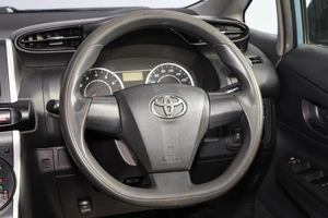 Минивэн Toyota Wish 2011 года, 1249000 рублей, Новосибирск