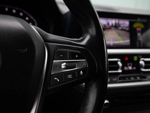 Седан BMW 3 серия 2019 года, 3250000 рублей, Большой Сочи