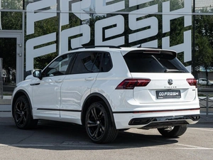 Внедорожник Volkswagen Tiguan 2021 года, 3799000 рублей, Волгоград