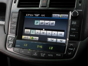 Седан Toyota Crown 2010 года, 1969000 рублей, Тюмень