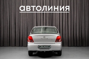 Седан Toyota Platz 2000 года, 420000 рублей, Красноярск