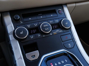 Внедорожник Land Rover Range Rover Evoque 2012 года, 1930000 рублей, Большой Сочи