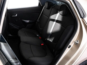 Седан Kia Rio 2015 года, 999000 рублей, Тюмень