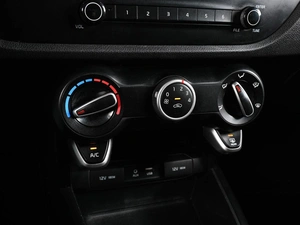 Седан Kia Rio 2018 года, 1039000 рублей, Аксай