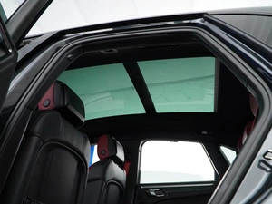 Внедорожник Porsche Macan 2022 года, 7099077 рублей, Москва