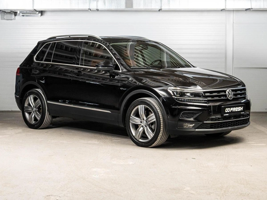 Внедорожник Volkswagen Tiguan 2017 года, 2688000 рублей, Ставрополь