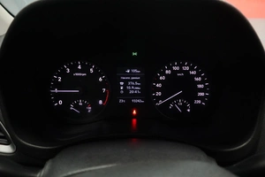 Седан Hyundai Solaris 2017 года, 1370000 рублей, Курск