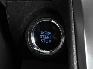 Седан Toyota Camry 2016 года, 1799000 рублей, Аксай