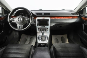 Седан Volkswagen Passat CC 2010 года, 1079000 рублей, Новосибирск