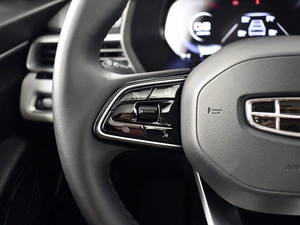 Седан Geely Emgrand 2023 года, 1724200 рублей, Казань