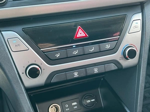 Седан Hyundai Elantra 2016 года, 1286000 рублей, Ижевск