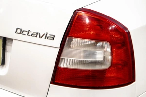 Лифтбек Skoda Octavia 2010 года, 689000 рублей, Барнаул