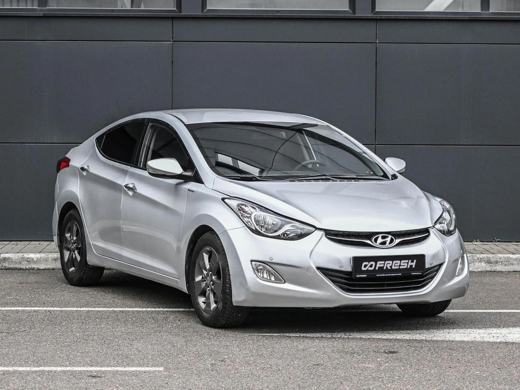 Седан Hyundai Avante 2011 года, 839000 рублей, Кирилловка