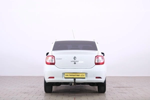 Седан Renault Logan 2014 года, 529000 рублей, Омск