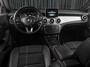 Седан Mercedes-benz CLA-класс 2015 года, 1739000 рублей, Тюмень