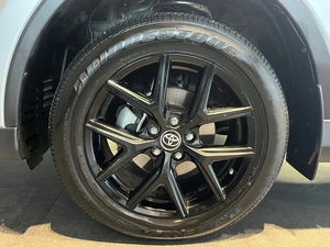 Внедорожник Toyota RAV4 2018 года, 2790000 рублей, Абакан