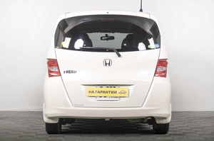 Минивэн Honda Freed 2012 года, 1099000 рублей, Томск