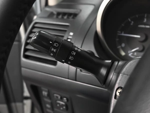 Внедорожник Toyota Land Cruiser Prado 2013 года, 2998000 рублей, Ставрополь