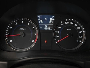 Хетчбэк Hyundai Solaris 2012 года, 950000 рублей, Ставрополь