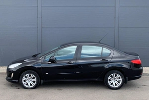 Седан Peugeot 408 2015 года, 650000 рублей, Солонцы