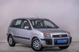 Хетчбэк Ford Fusion 2008 года, 549000 рублей, Томск