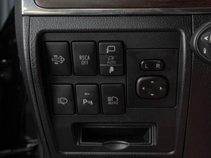 Внедорожник Toyota Land Cruiser 2017 года, 6359000 рублей, Тюмень