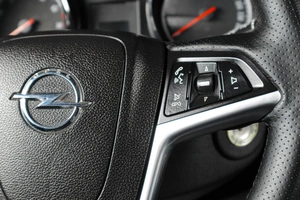 Хетчбэк Opel Astra 2010 года, 1019000 рублей, Тюмень