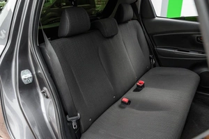 Хетчбэк Toyota Vitz 2015 года, 939000 рублей, Ульяновск