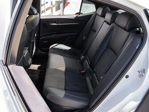 Седан Toyota Camry 2024 года, 4100000 рублей, Краснодар