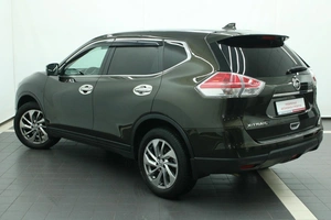 Внедорожник Nissan X-Trail 2017 года, 1990000 рублей, Красноярск