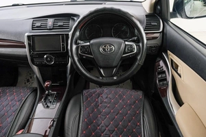 Седан Toyota Premio 2017 года, 1859000 рублей, Красноярск