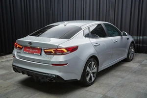 Седан Kia Optima 2019 года, 2097000 рублей, Красноярск