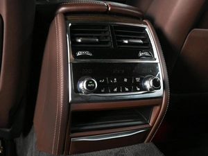 Седан BMW 7 серия 2015 года, 3479000 рублей, Аксай