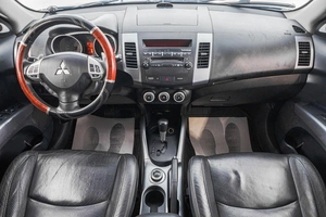 Внедорожник Mitsubishi Outlander 2007 года, 999000 рублей, Барнаул