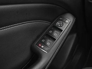 Хетчбэк Mercedes-benz B-класс 2013 года, 1199900 рублей, Казань