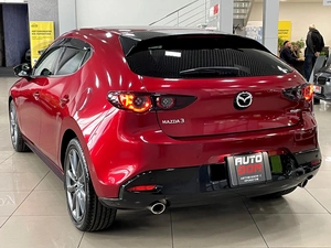 Хетчбэк Mazda 3 2019 года, 1687000 рублей, Солонцы