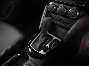 Внедорожник Mazda CX-3 2015 года, 1460000 рублей, Омск