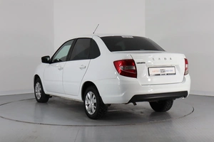 Седан ВАЗ (LADA) Granta 2023 года, 890000 рублей, Брянск