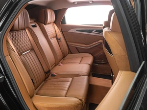 Седан Hongqi H9 2023 года, 4199000 рублей, Тюмень