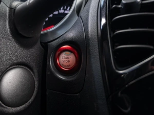 Внедорожник Nissan Juke Nismo 2013 года, 1170000 рублей, Краснодар