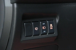 Внедорожник Nissan X-Trail 2014 года, 1459000 рублей, Омск