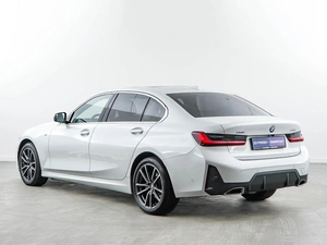 Седан BMW 3 серия 2023 года, 5585888 рублей, Москва
