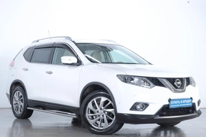 Внедорожник Nissan X-Trail 2016 года, 1869000 рублей, Челябинск