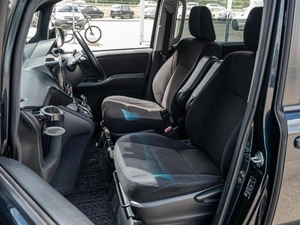 Минивэн Toyota Voxy 2014 года, 1660000 рублей, Краснодар