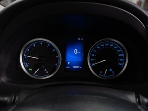 Седан Toyota Corolla 2016 года, 1739000 рублей, Тюмень